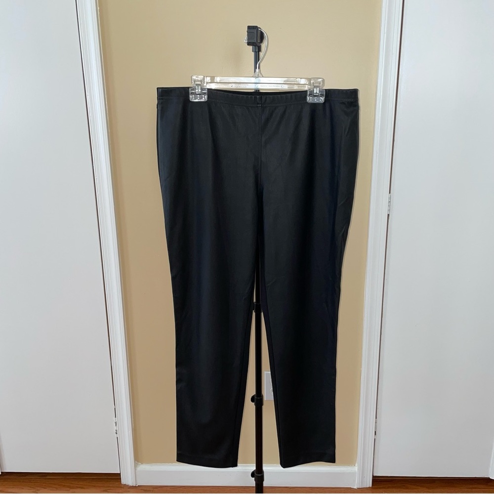 Ellen Tracy Black Leather Front Leggings - Picture 6 of 10